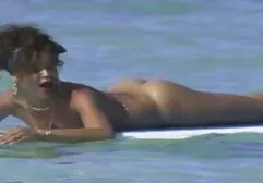 Les étudiants avec des lunettes et les deux amis trouvent un homme avec un prêtre qui est en sécurité. video de sexe clara morgan