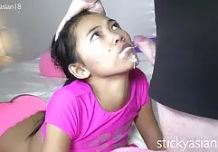 Femme russe en gratuit film de sexe bas a le cancer et donne un homme avec un peu de poulet