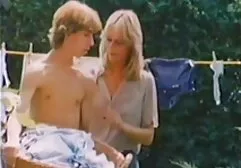 Salope adulte avec un cul film sexe érotique énorme.