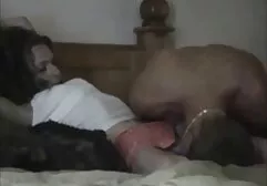 Une fille bronzée attend L'Éjaculation la film sex porno tube dureté d'un ami sportif