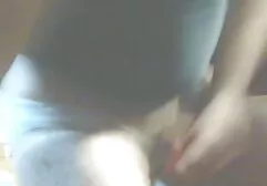 Le propriétaire de la maison était intéressant. un employé plein de chaussettes filme sexy alexis résille.